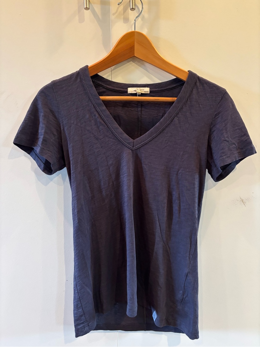 rag&bone the slub vneck tee size XXS in navy